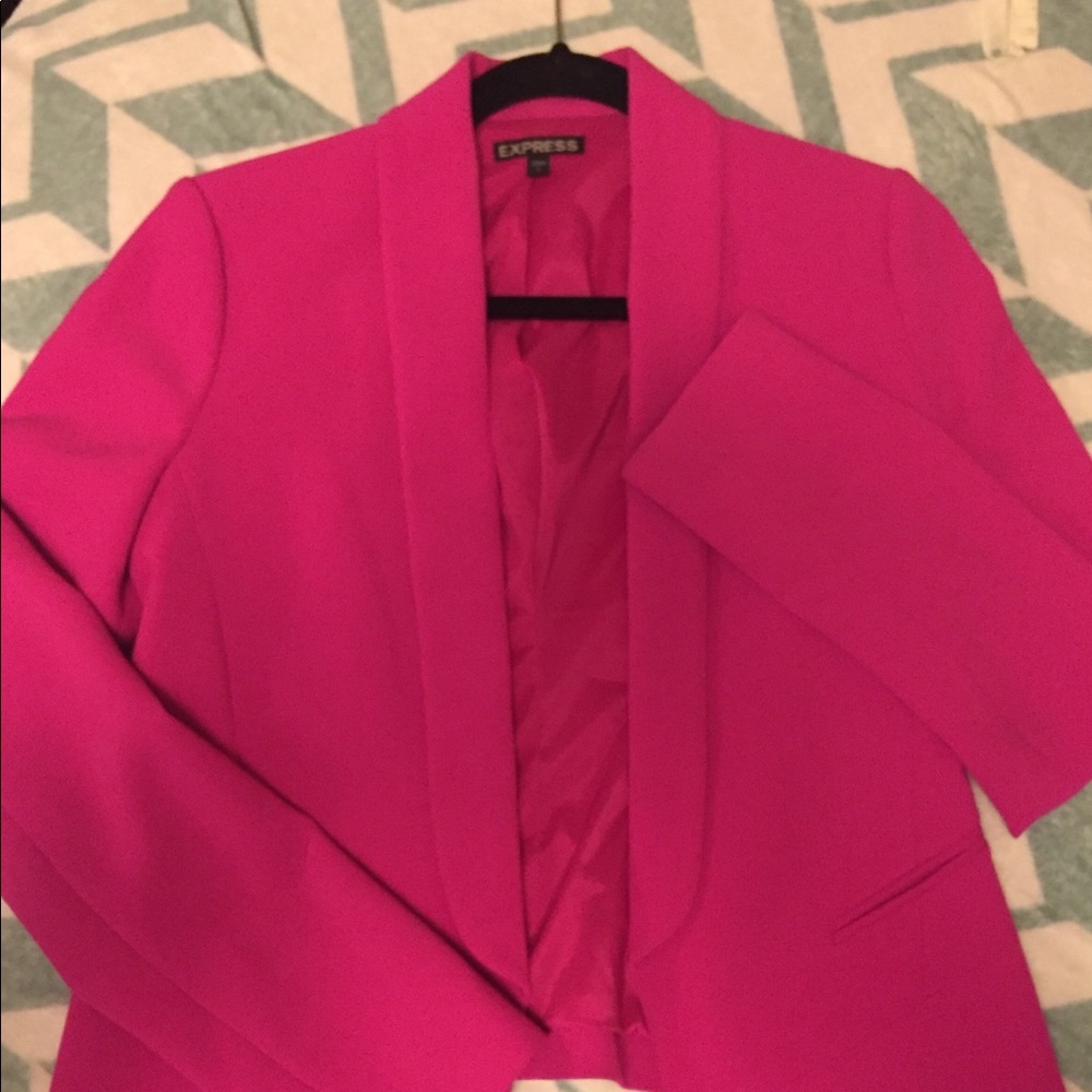 Express Tuxedo Blazer in Fuschia